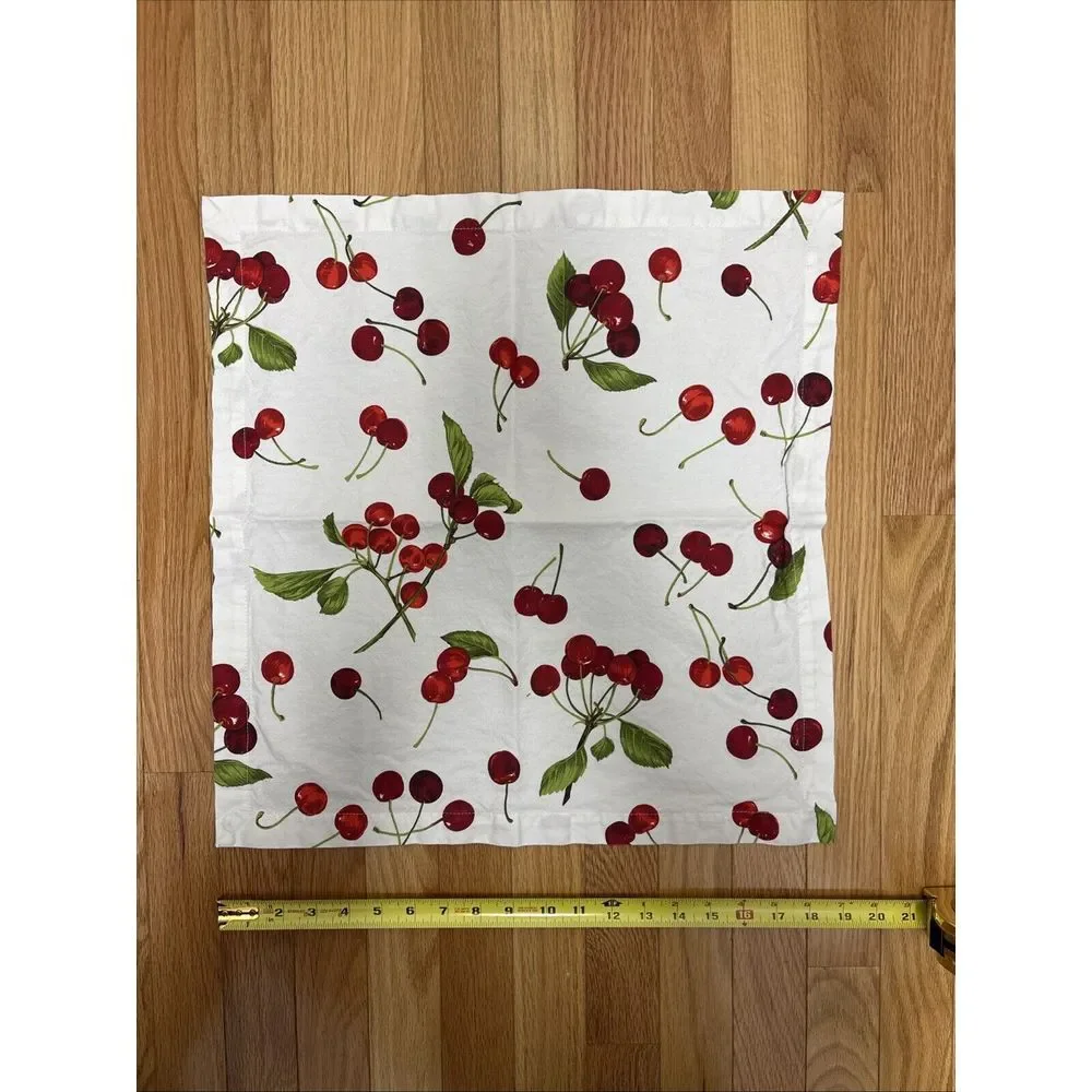 Williams Sonoma Set Of 4 Cherry Napkins